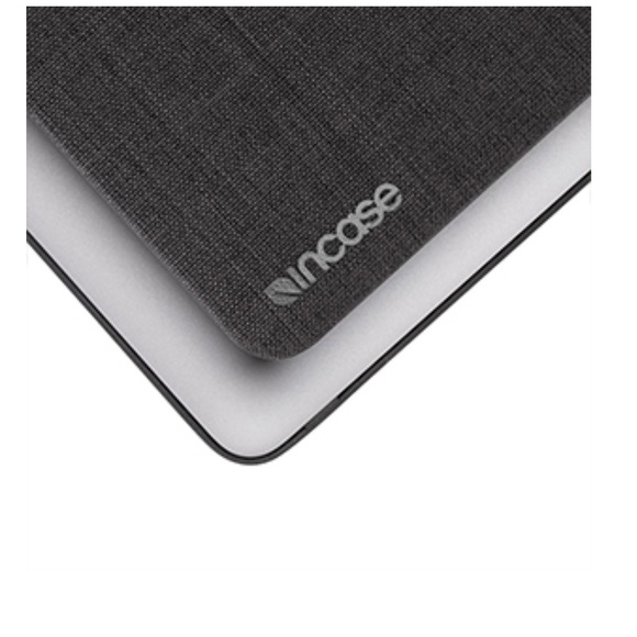 Incase Textured Hardshell w/Woolenex for MacBook Air Retina (13-inch, 2019-2018) - Picture 1 of 6